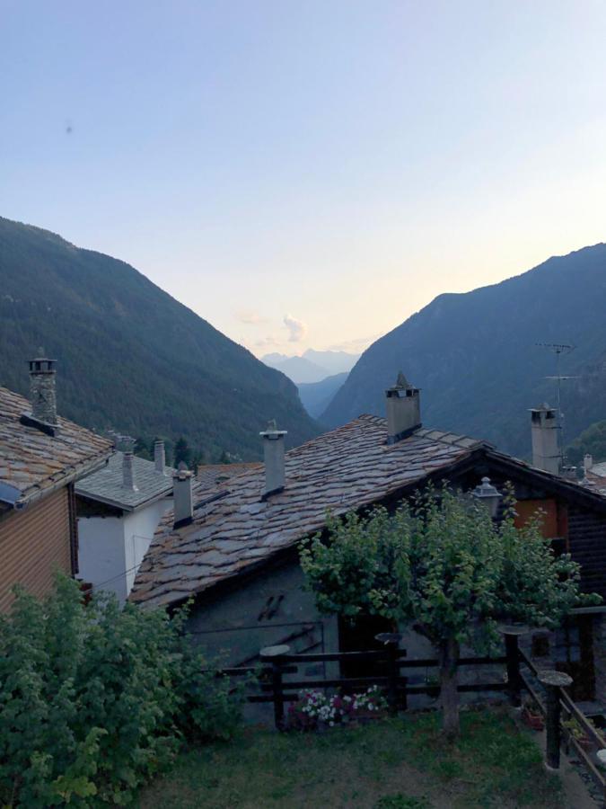 Il Piccolo Rifugio - Casa Valtournenche Διαμέρισμα Εξωτερικό φωτογραφία